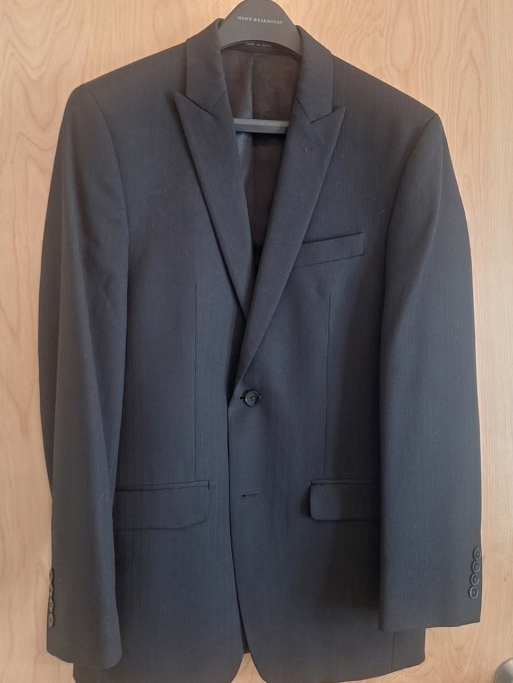 Calvin Klein Men's Classic Black Suit